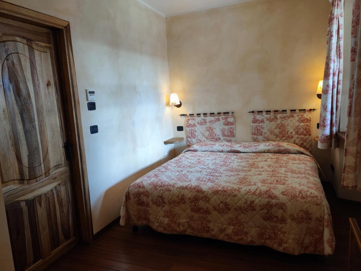 Le 5 Frecce Vila Cavour Exterior foto